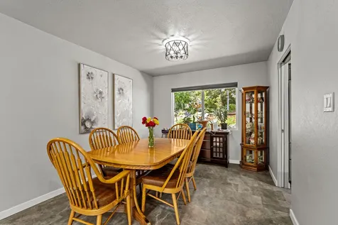 740 NW Kinney Street Grants Pass OR 97526