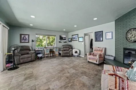 740 NW Kinney Street Grants Pass OR 97526