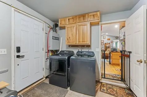 1492 Crooks Creek Road Selma OR 97538