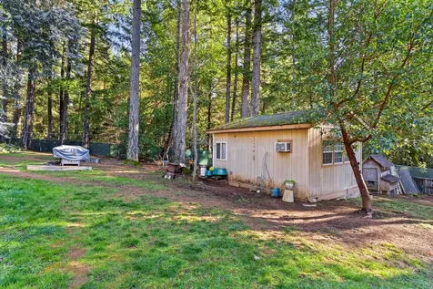 1492 Crooks Creek Road Selma OR 97538