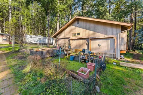 1492 Crooks Creek Road Selma OR 97538