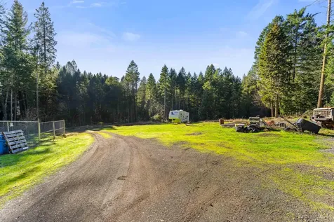 1492 Crooks Creek Road Selma OR 97538