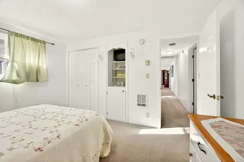 201 S Rose Street Phoenix OR 97535