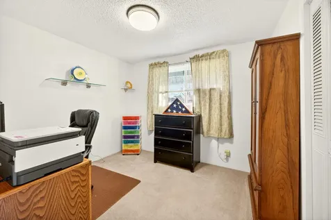 201 S Rose Street Phoenix OR 97535