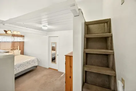 201 S Rose Street Phoenix OR 97535