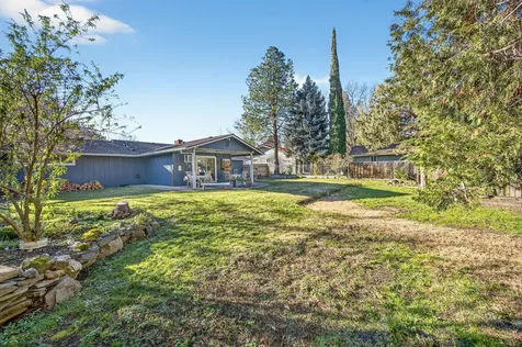201 S Rose Street Phoenix OR 97535