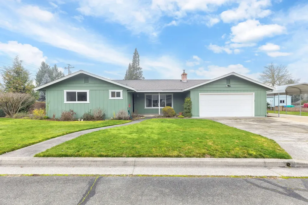 3400 Neamar Drive Grants Pass OR 97527