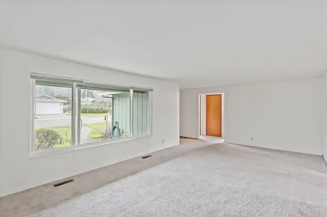3400 Neamar Drive Grants Pass OR 97527