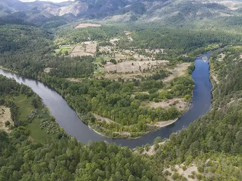 615 W Hawksdale Drive Grants Pass OR 97526