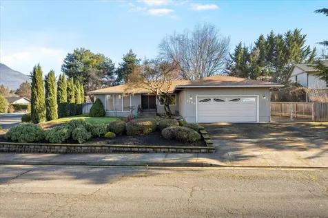 2740 Prescott Street Medford OR 97504