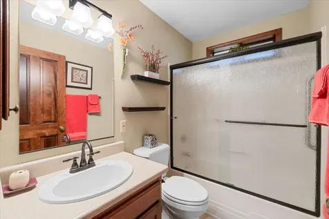 2740 Prescott Street Medford OR 97504