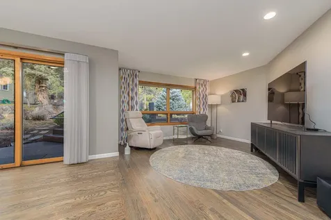 1648 NW Summit Drive Bend OR 97703