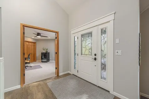 1648 NW Summit Drive Bend OR 97703