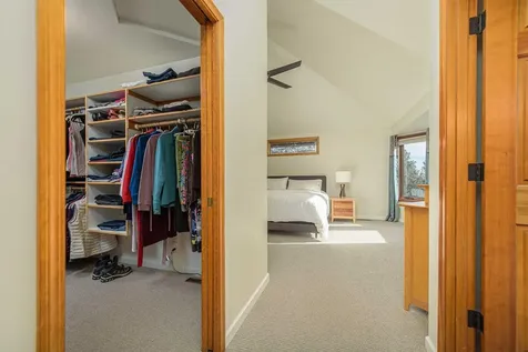 1648 NW Summit Drive Bend OR 97703