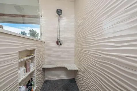 1648 NW Summit Drive Bend OR 97703