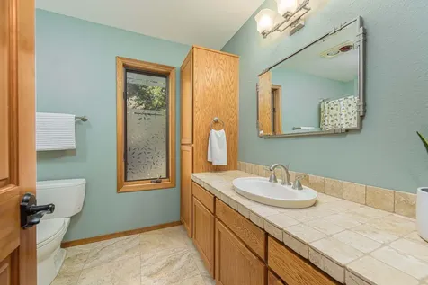 1648 NW Summit Drive Bend OR 97703