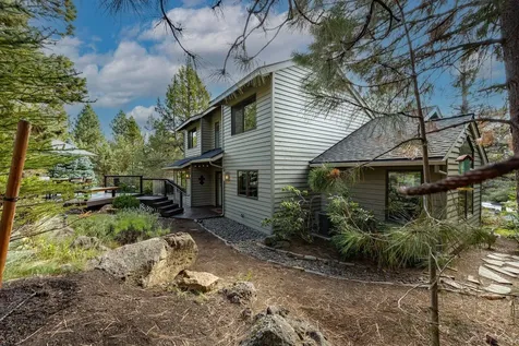 1648 NW Summit Drive Bend OR 97703