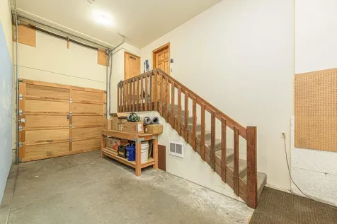 1648 NW Summit Drive Bend OR 97703
