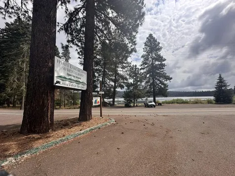 7900 Hyatt Prairie Road Ashland OR 97520
