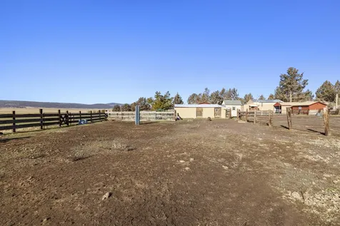 5415 Haskins Road Bonanza OR 97623