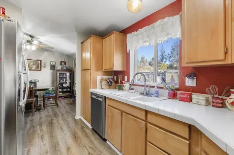 5415 Haskins Road Bonanza OR 97623