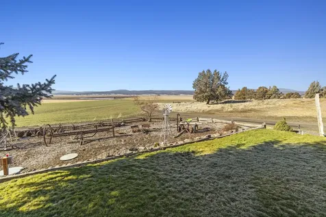 5415 Haskins Road Bonanza OR 97623