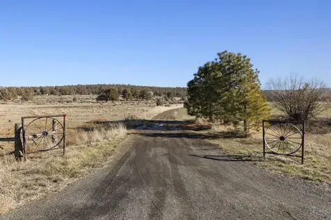 5415 Haskins Road Bonanza OR 97623