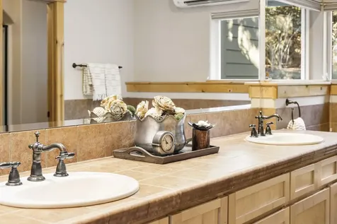 1895 Murrelet Drive Redmond OR 97756