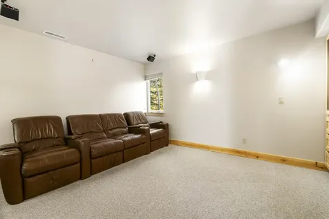 1895 Murrelet Drive Redmond OR 97756