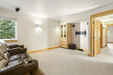 1895 Murrelet Drive Redmond OR 97756