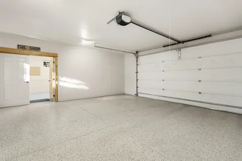 1895 Murrelet Drive Redmond OR 97756