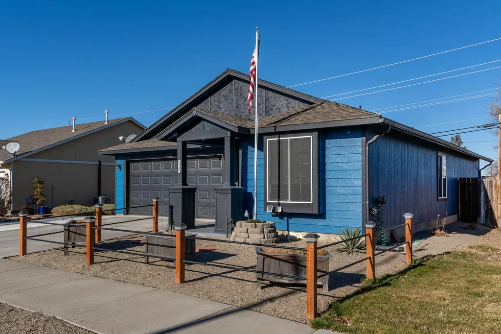3149 SW Antler Lane Redmond OR 97756
