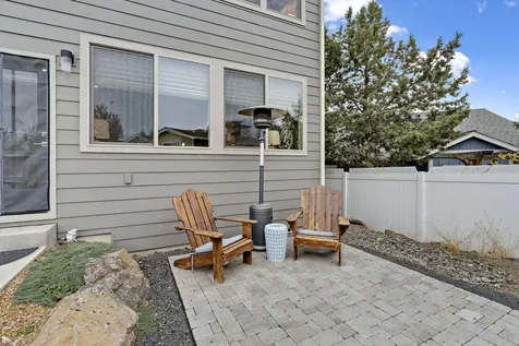 2260 NE Indigo Lane Bend OR 97701