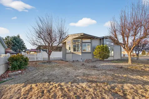 1865 NE 6th Street Redmond OR 97756