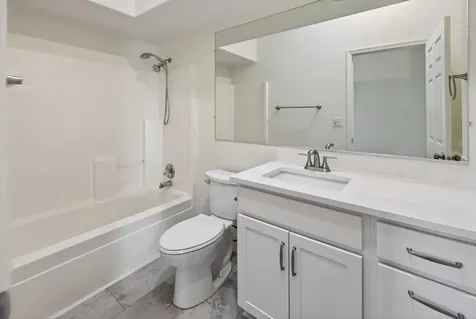1865 NE 6th Street Redmond OR 97756
