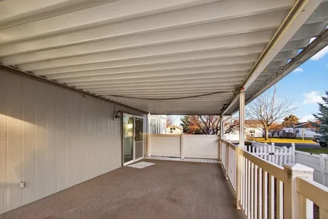 1865 NE 6th Street Redmond OR 97756