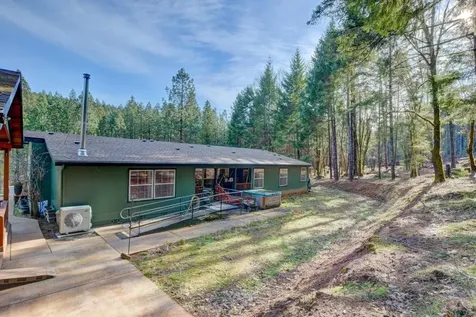 530 Ingalls Lane Wilderville OR 97543