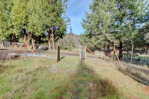 530 Ingalls Lane Wilderville OR 97543