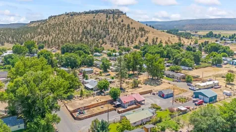 2180 SE Melrose Drive Prineville OR 97754