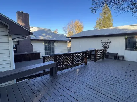 522 Van Ness Avenue Klamath Falls OR 97601