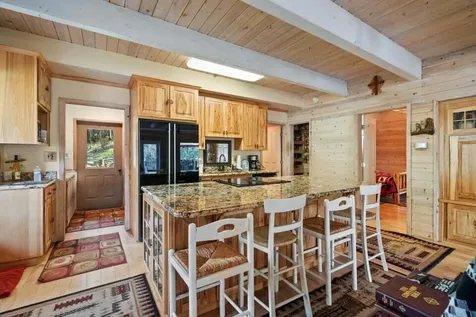 1584 Yale Creek Road Jacksonville OR 97530