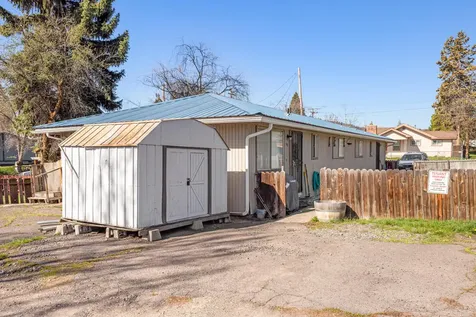 1411 Lakeview Avenue Klamath Falls OR 97601