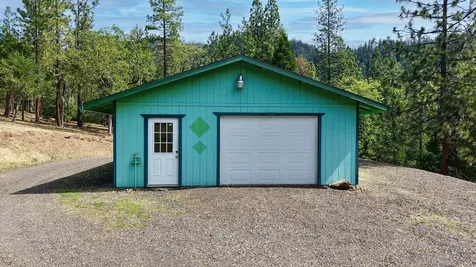 204 Shipley Terrace Prospect OR 97536
