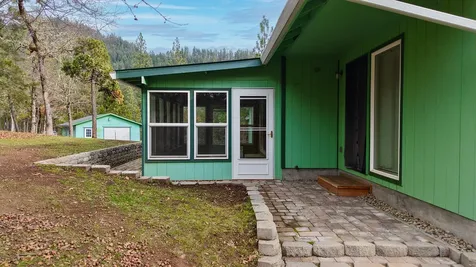 204 Shipley Terrace Prospect OR 97536