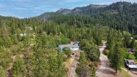 204 Shipley Terrace Prospect OR 97536