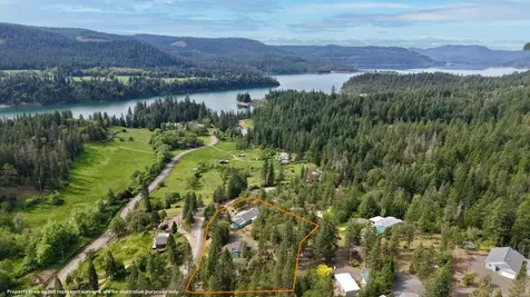 204 Shipley Terrace Prospect OR 97536