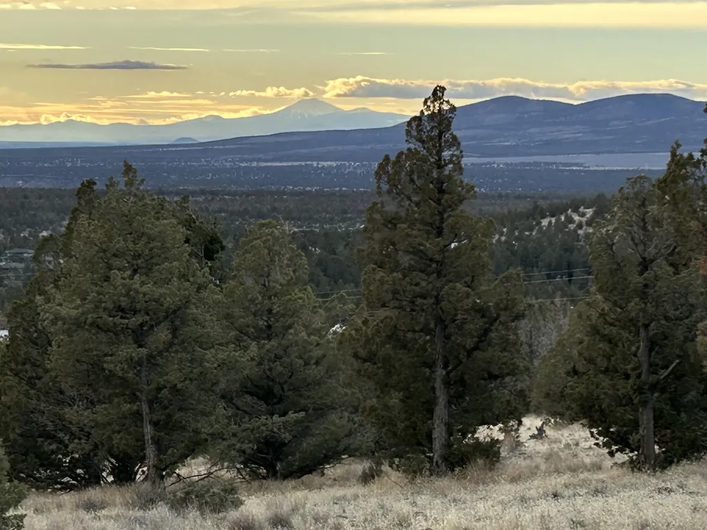 3021 SE Indian Lane Prineville OR 97754