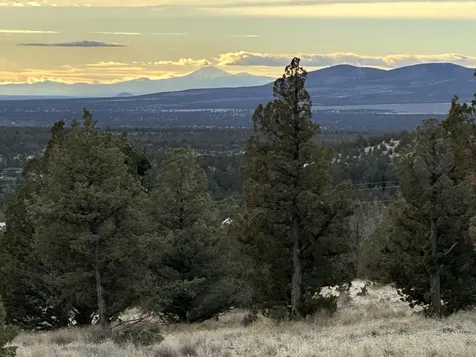 3021 SE Indian Lane Prineville OR 97754