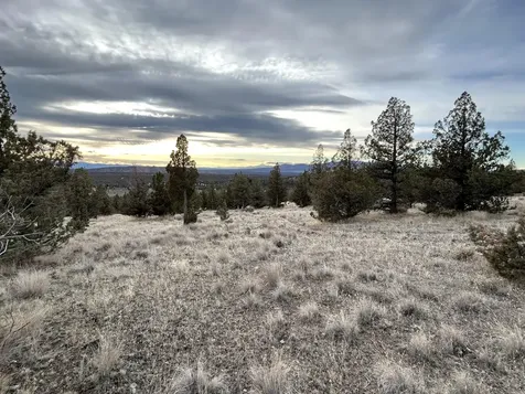 3021 SE Indian Lane Prineville OR 97754