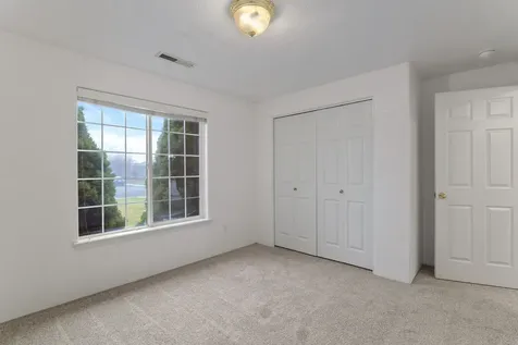 7973 Isabella Way White City OR 97503